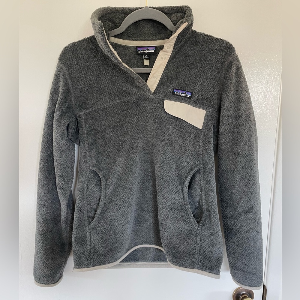 Patagonia Women’s Snap-T Pullover Fleece Sweater